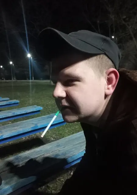 Александр из Брюсселя, ищу на сайте знакомства на одну ночь