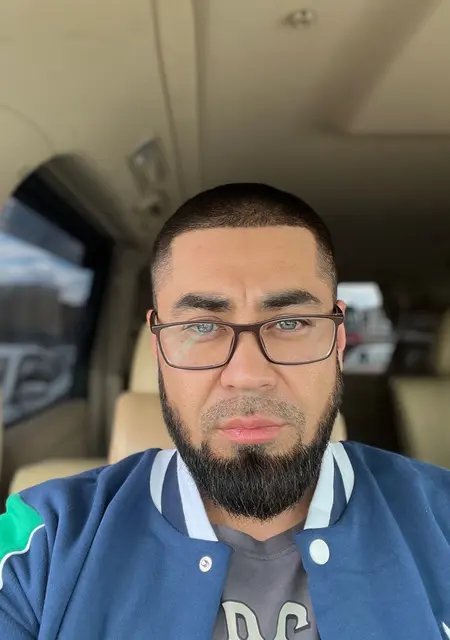 Amir из Астаны, мне 29, познакомлюсь для постоянных отношений