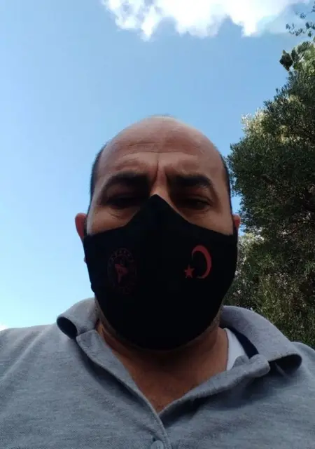 Я Adnan, 43, знакомлюсь в Стамбуле