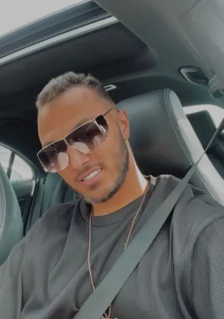 Я Nightshadow, 26, из Берлина, ищу знакомство