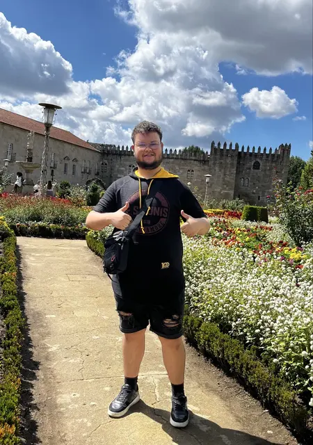 Ahmed из Оренсе, ищу на сайте знакомства на одну ночь