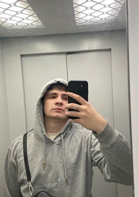 Тимур из Берлина, ищу на сайте общение