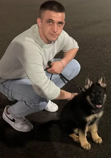 Я Дмитрий, 25, из Стокгольма, ищу знакомства без обязательств