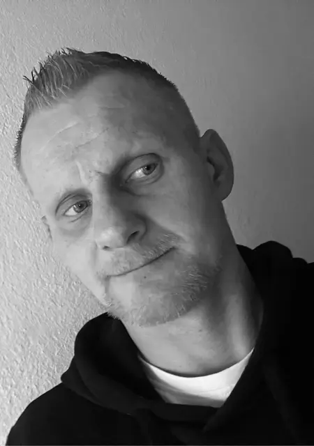 Thomas из Вены, мне 41, познакомлюсь для постоянных отношений