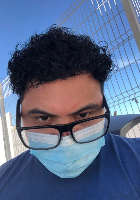 Leonardo из Тихуана, ищу на сайте знакомства на одну ночь