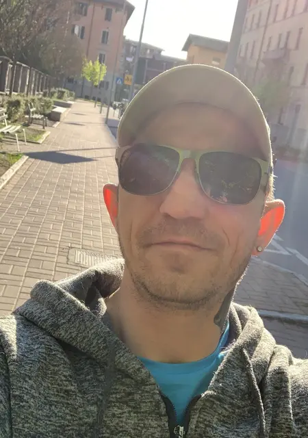 Я Bubu, 37, знакомлюсь без обязательств в Турине