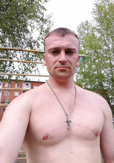 Я Александр, 40 років з Новопскова, шукаю знайомства на одну ніч