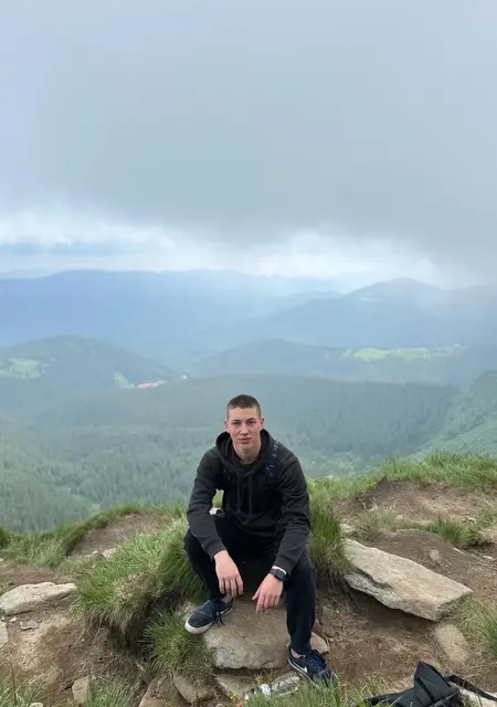 Ілля з Рівного, шукаю на сайті знайомства на одну ніч