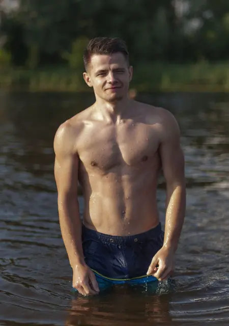 Алексей из Гродно, мне 27, познакомлюсь на одну ночь