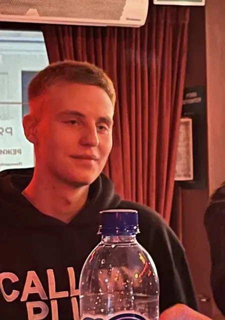 Я Pavel, 21, из Гомеля, ищу знакомство для общения