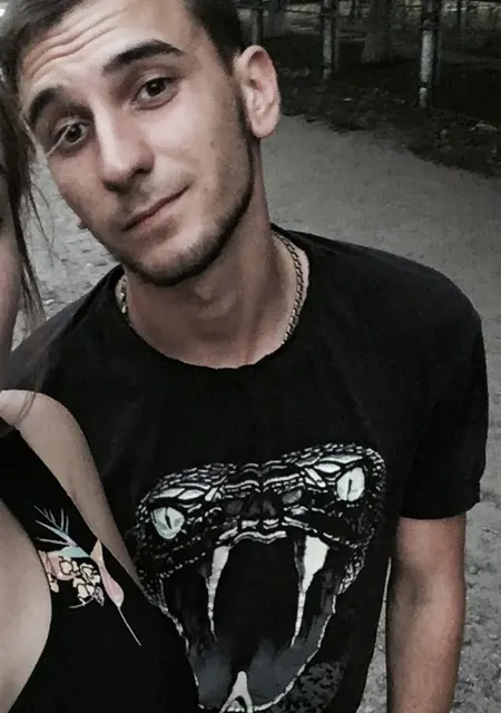 Я Сергей, 28 років, знайомлюсь без зобов'язань у Черкасах