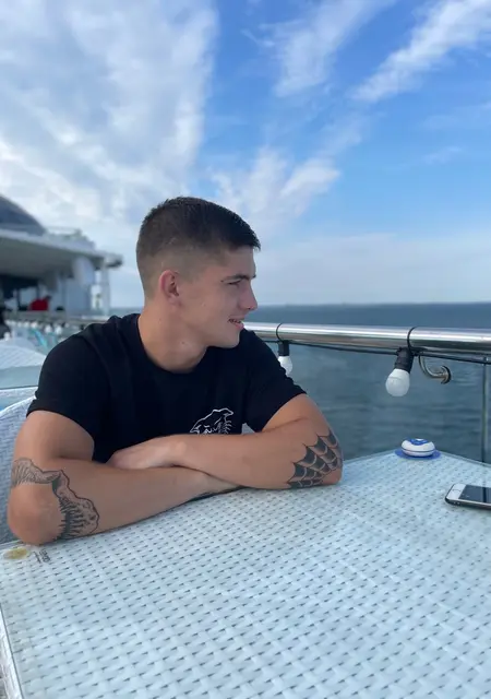 Я Sergio, 23, из Бадалона, ищу знакомство для дружбы