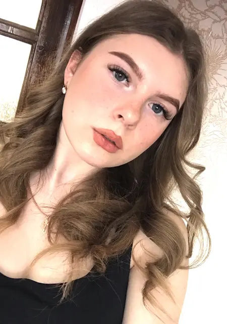 Sofia з Львів, мені 23 років, познайомлюсь для спільні подорожі