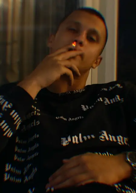 Максим з Полтавы, мені 19 років, познайомлюсь на одну ніч