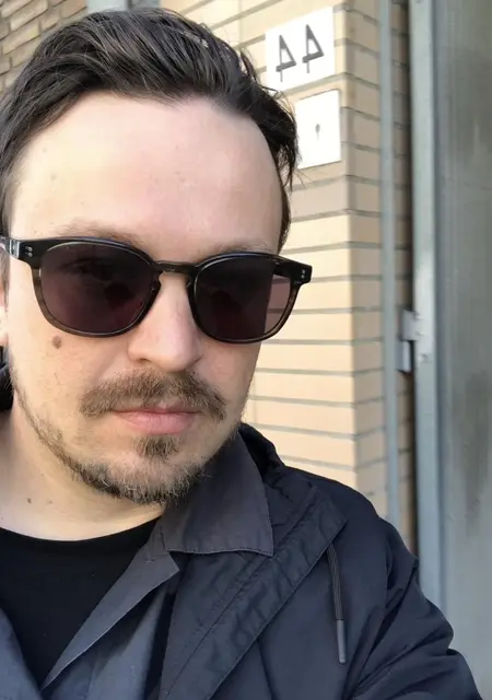 Yura из Франкфурта-на-майне, мне 37, познакомлюсь без обязательств