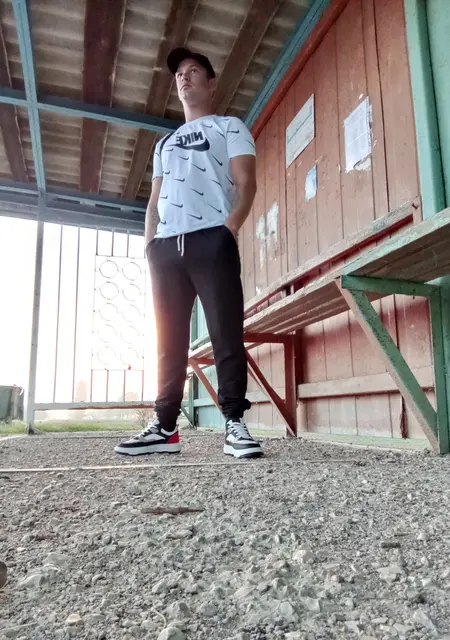 Я Borz, 27, знакомлюсь на одну ночь в Франкфурте-на-майне