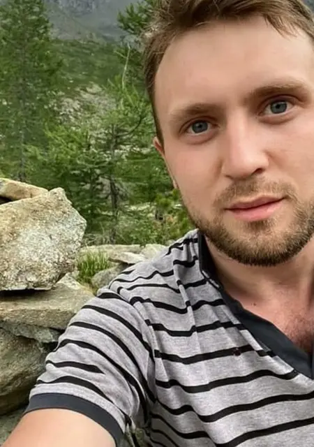 Rustam de Vitoria, tengo 27 años, listo para conocer para pasatiempo agradable