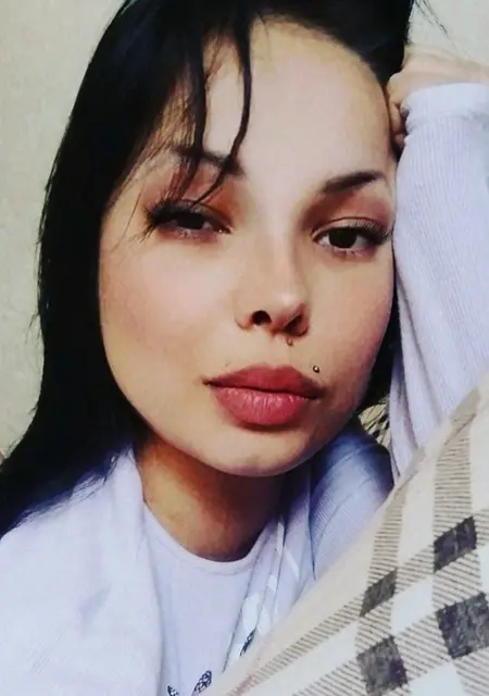 Елена из Таллина, мне 27, познакомлюсь для вирта