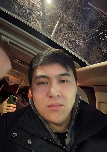 Я Шынгыс, 26, из Алматы, ищу знакомства без обязательств