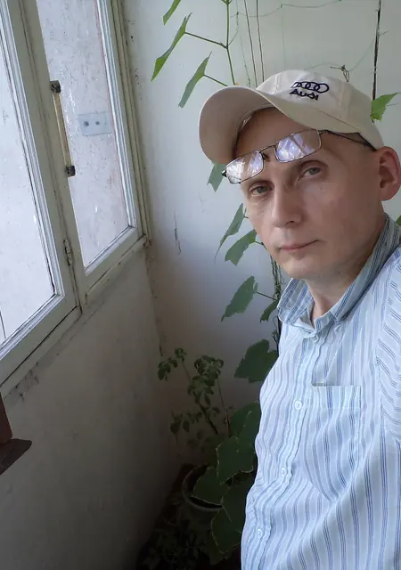 Я Евгений, 41 років, знайомлюсь для постійних стосунків у Миколаєві