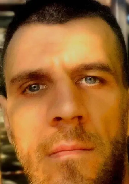 Андрей з Близнюков, шукаю на сайті знайомства на одну ніч