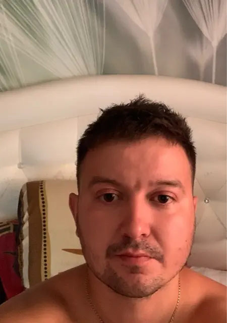 Я Илья, 30, знакомлюсь для приятного времяпровождения в Могилёве