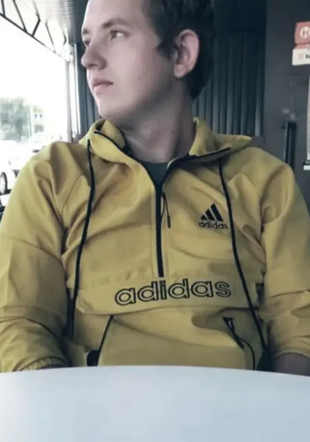 Дима из Костаная, ищу на сайте знакомства на одну ночь