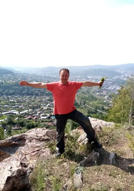 Ринат из Алматы, мне 50, познакомлюсь без обязательств