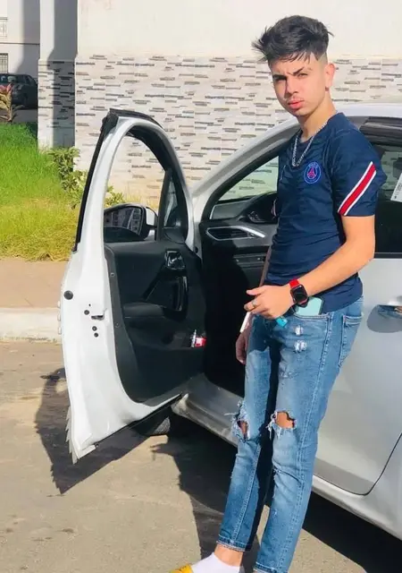 Ilyas из Эссного, мне 25, познакомлюсь без обязательств