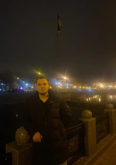 Я Владислав, 28, из Харькова, ищу знакомство для общения