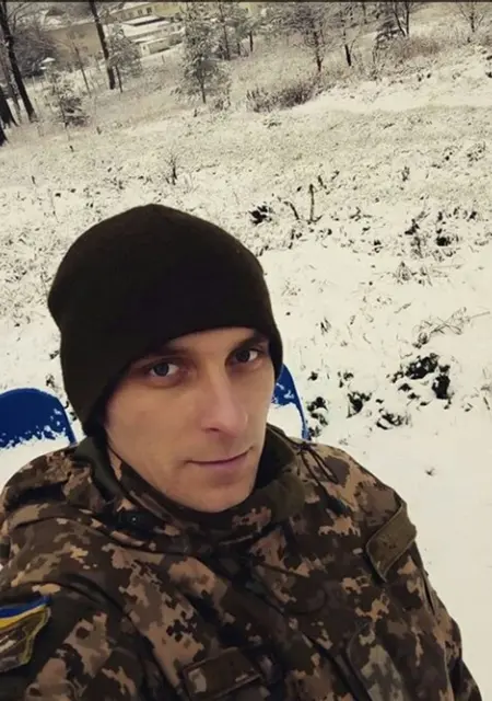 Я Анатолий, 25, знакомлюсь без обязательств в Балаклее