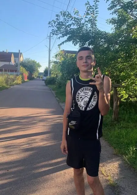 Я Вадим, 24, знакомлюсь для общения в Житомире