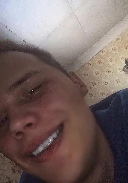 Я Maksim, 26 років з Єнакієвого, шукаю знайомство для постійних стосунків