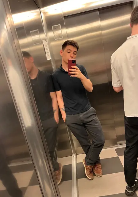 Ислам из Караганды, мне 21, познакомлюсь на одну ночь