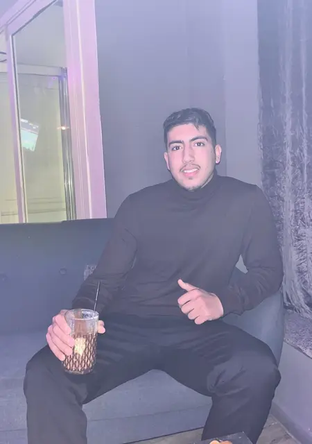 Из Валенсии