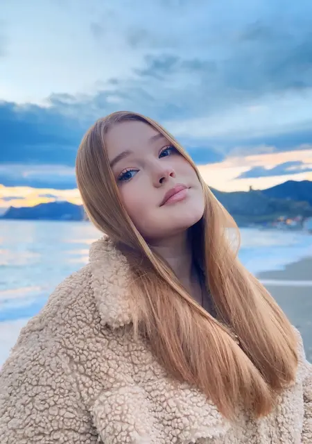 Я Мария, 18, из Хельсинки, ищу знакомство для приятного времяпровождения