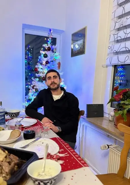 Edalet из Гамбурга, ищу на сайте знакомства на одну ночь