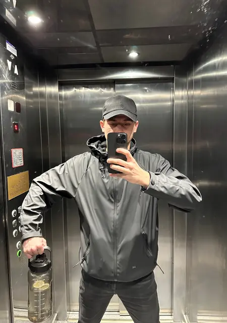 Я Діма, 24, знакомлюсь для дружбы в Островец-Свентокшиский