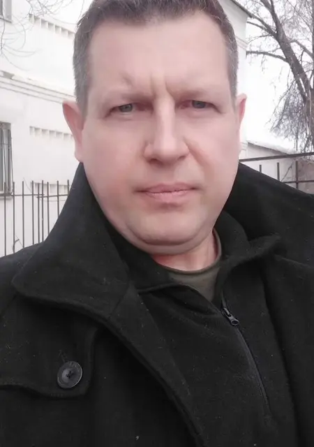 Sandro из Актобе, мне 47, познакомлюсь на одну ночь