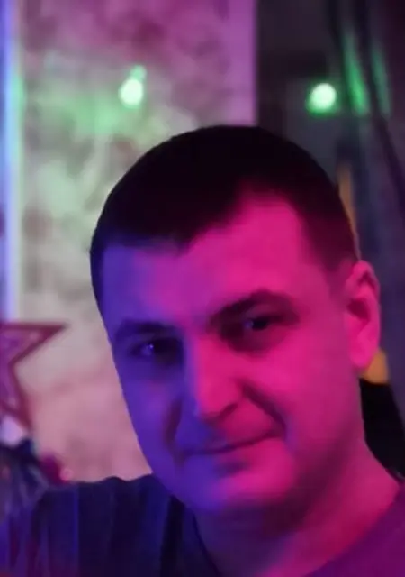 Я Олег, 36, знакомлюсь для приятного времяпровождения в Островце