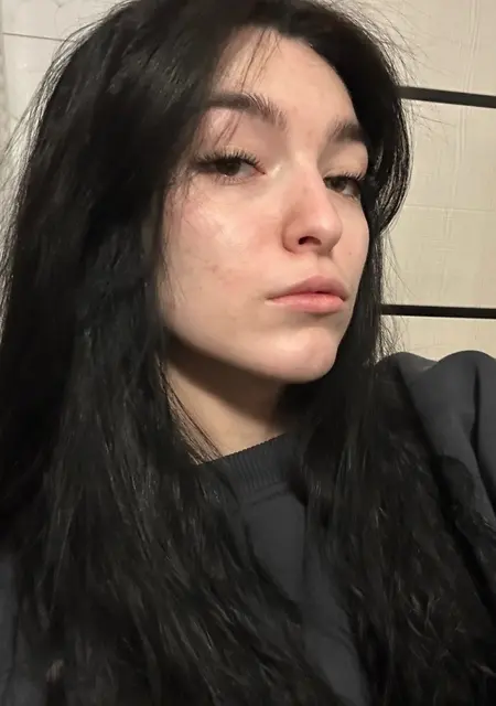 Дарья из Вены, мне 18, познакомлюсь для приятного времяпровождения