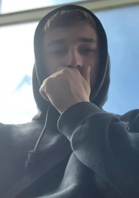 Илья из Житомира, ищу на сайте постоянные отношения