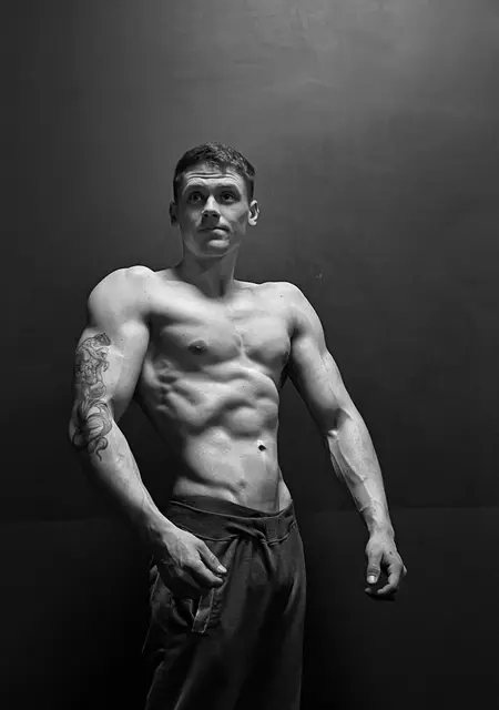 Руслан из Франкфурта-на-майне, ищу на сайте открытые отношения