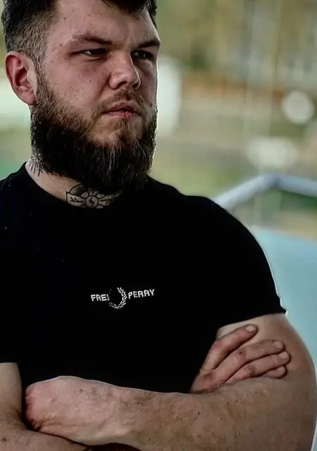 Stan из Варшавы, ищу на сайте общение