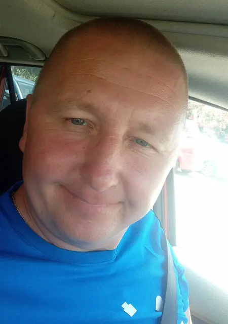 Я Лёха, 47, из Новополоцка, ищу знакомства на одну ночь