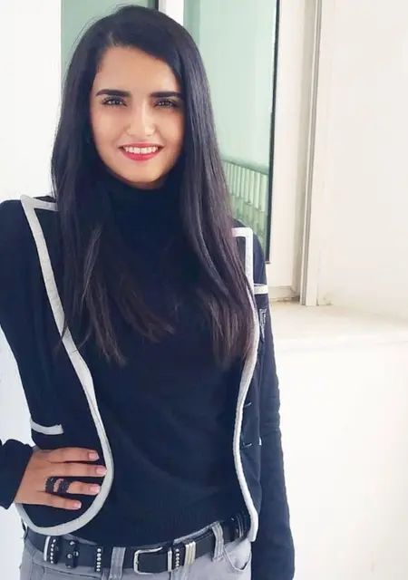 Soy Salwa, 27 años de Madrid, busco conocer gente