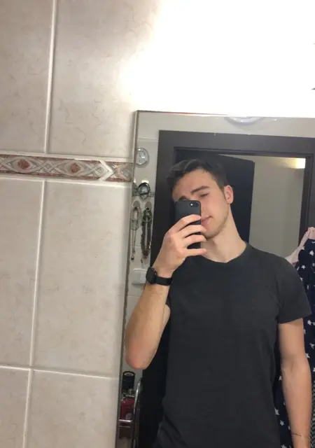 Я Vojtaa, 24, из Брно, ищу знакомства без обязательств