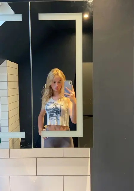 Oliwcia из Варшавы, ищу на сайте знакомства на одну ночь