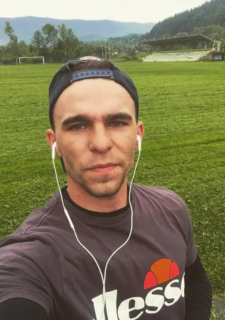 Я Ваня, 29 років, знайомлюсь на одну ніч у Івано-Франківську