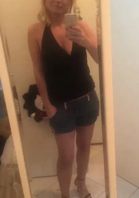 Angiolifera из Рима, мне 37, познакомлюсь